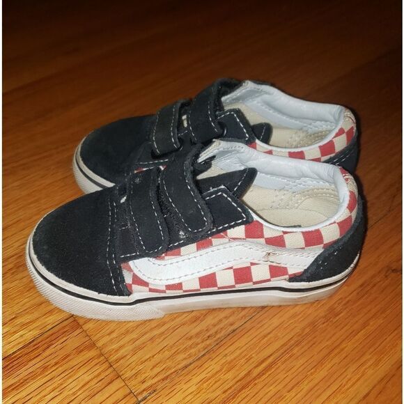 Vans Checkerboard Sneakers - Picture 3 of 8